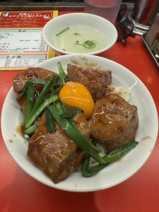 レバニラ中華 満腹 純レバ丼（小）