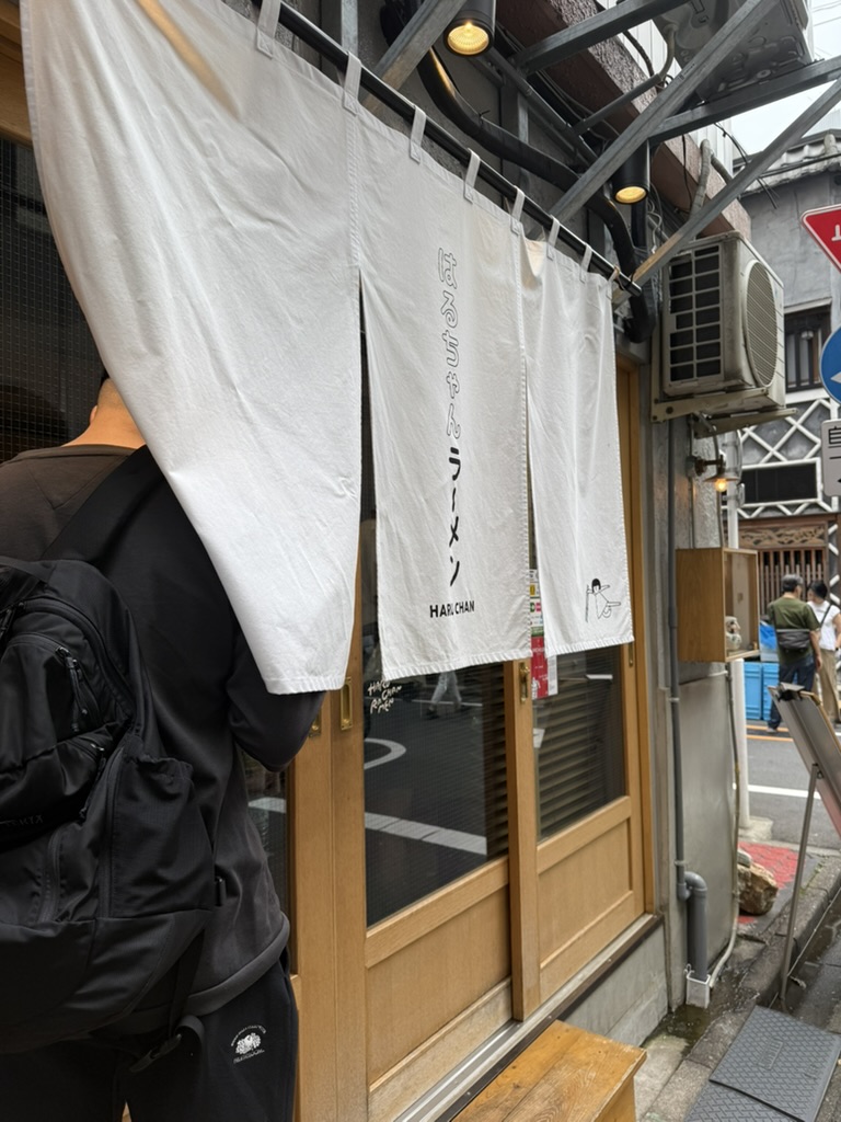 銀座はるちゃんらーめん外観