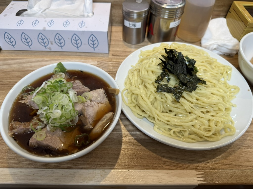 らぁめん ふるいち チャーざる（大盛り）